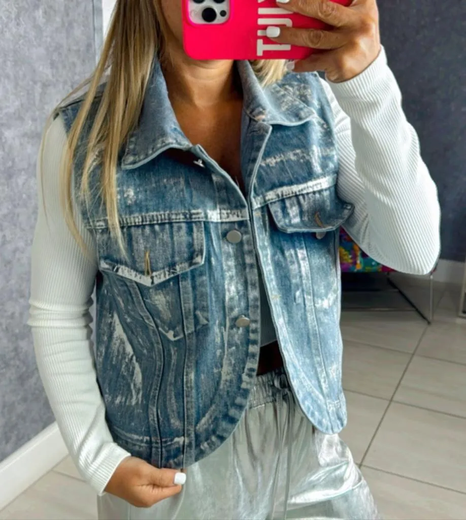 0014 Foil detail button denim vest