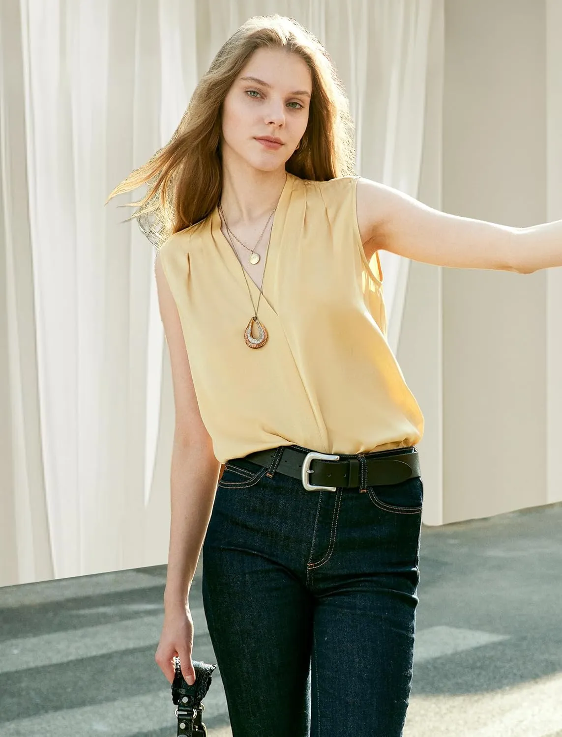 COLD POSH 19MM Mulberry Silk Blouse for Women Sleeveless V Neck Shirts Dressy Casual Womens Top for Office
