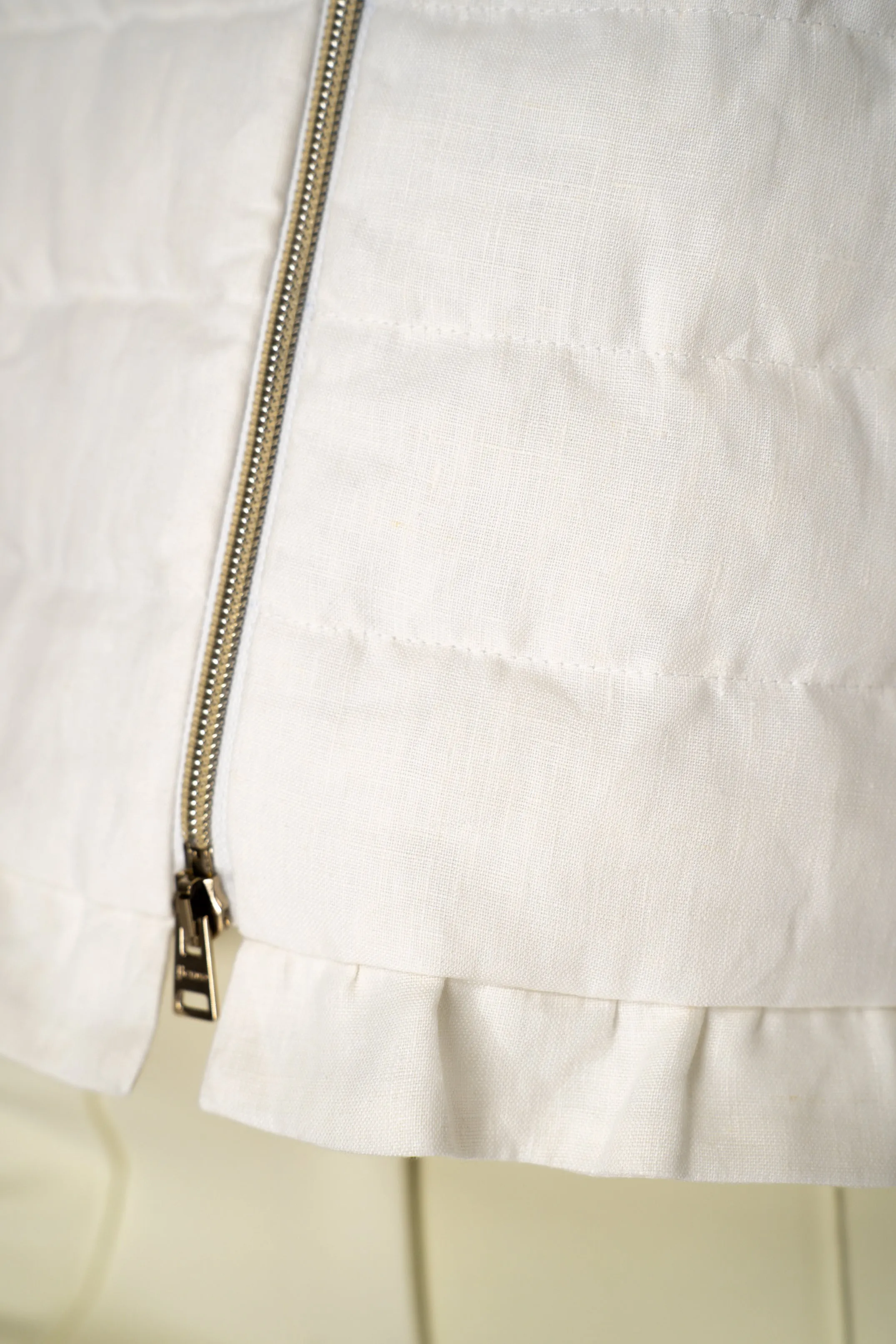 Herno Padded Linen Blend Vest with Ruched Hem in White