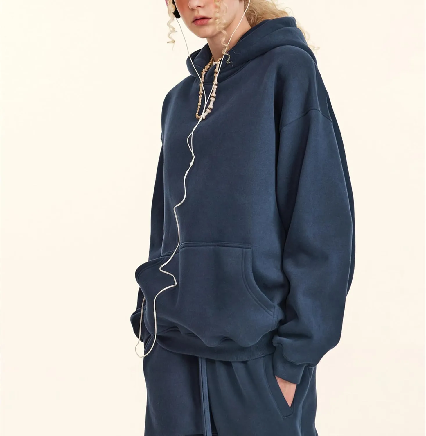 Hixiaohe Womens Oversized Fleece Hoodie Long Sleeve Sweatshirt Fleece Heavyweight Pullover Tops Fall Outfits with Pockets