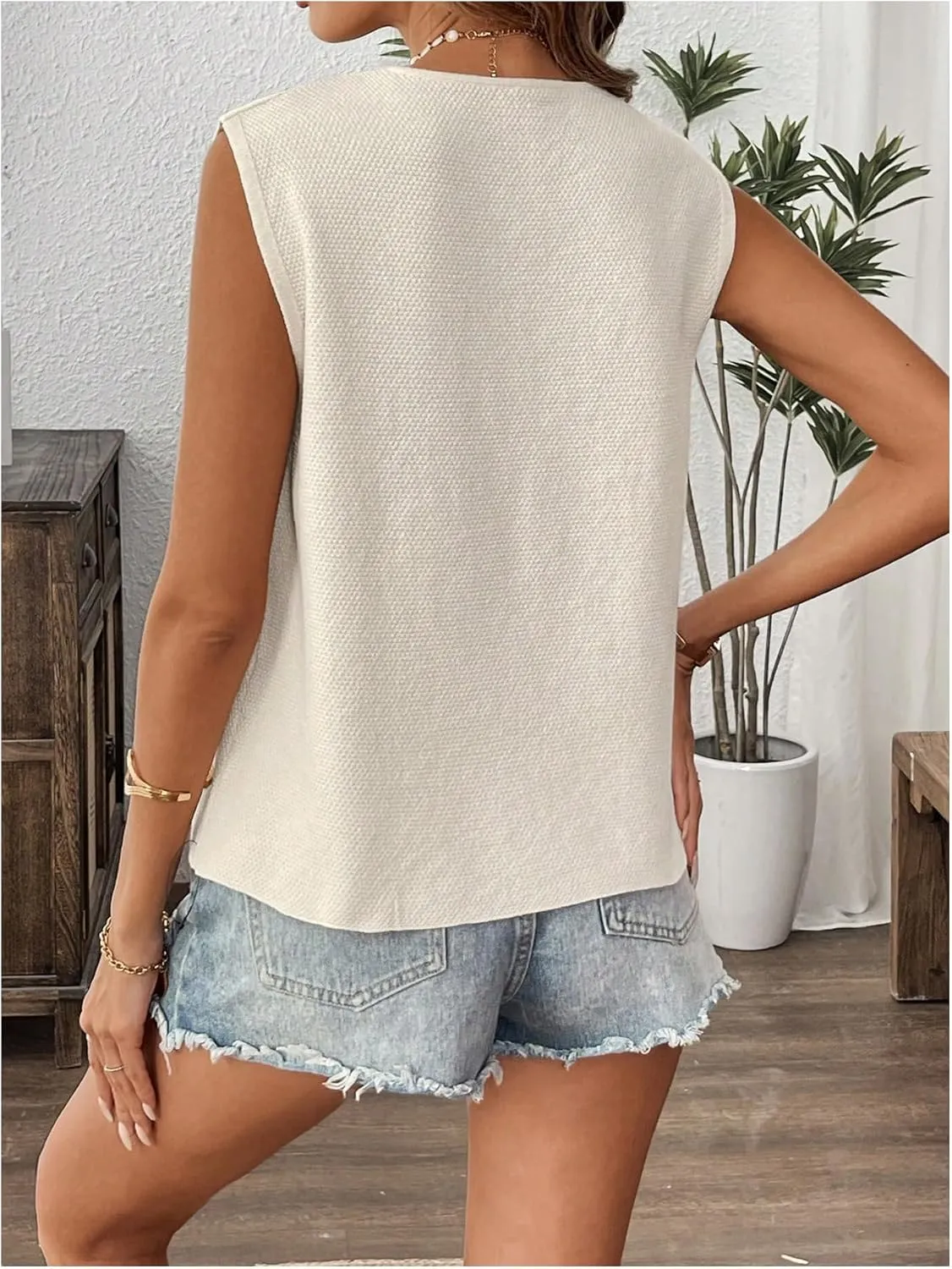 OYOANGLE Women's Bow Tie Front Sweater Vest V Neck Sleeveless Cardigan Knitted Tank Tops