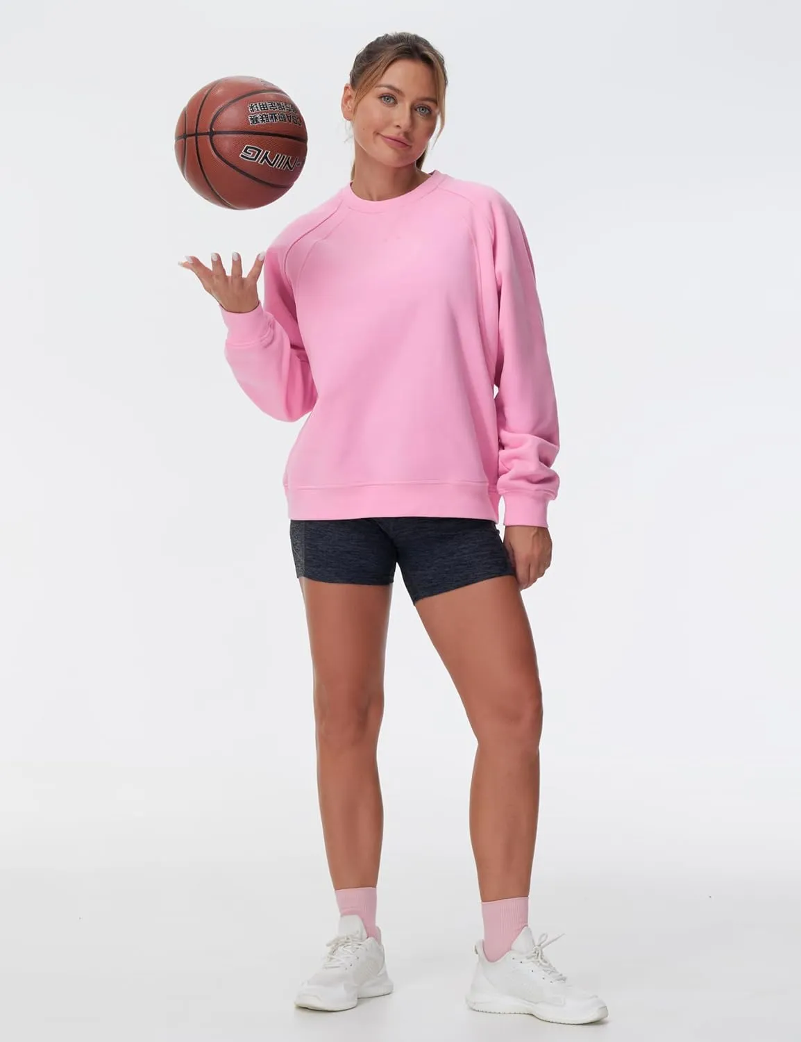 THE GYM PEOPLE Women's Oversized Fleece Sweatshirts Loose Fit Crewneck Long Sleeve Pullover Tops