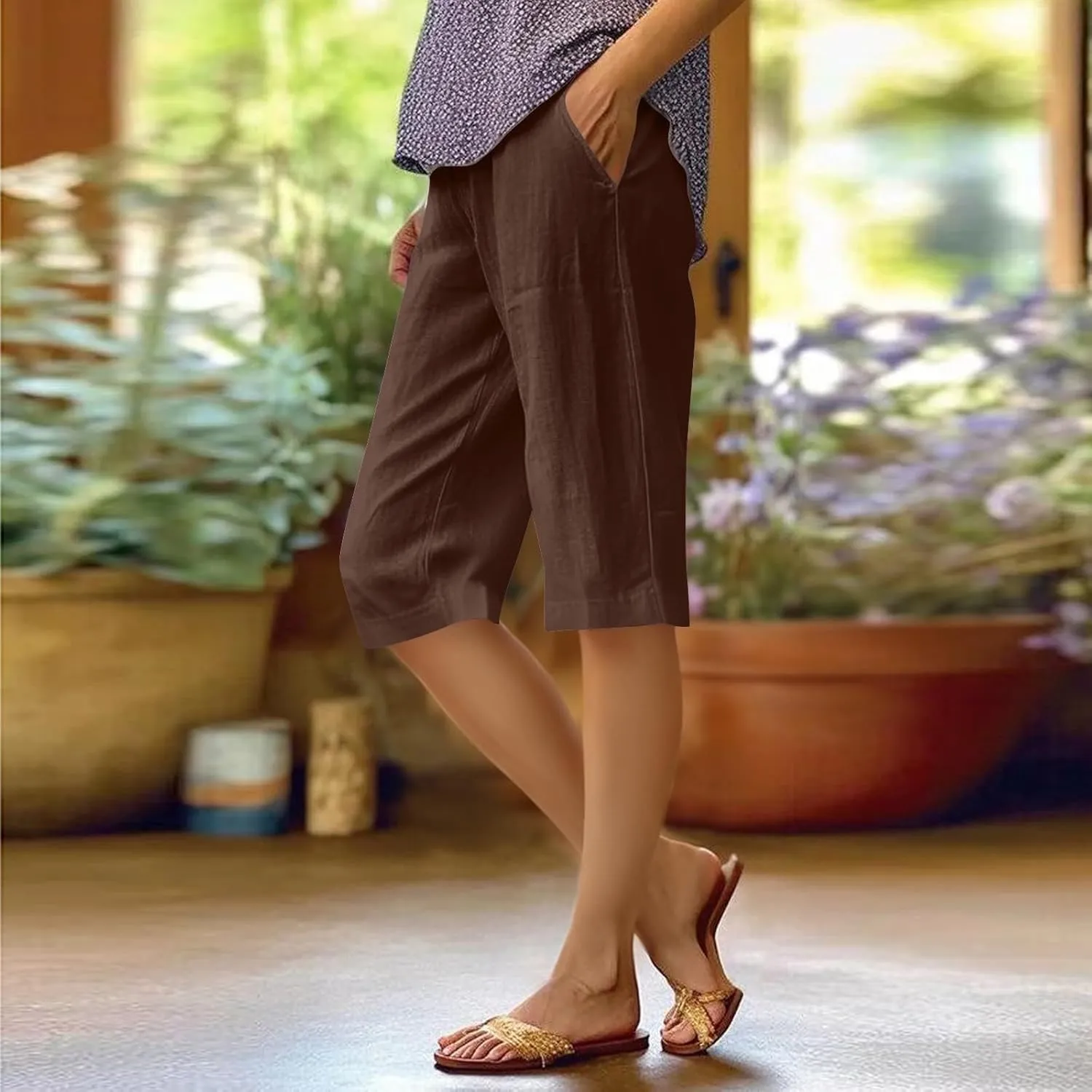 Womens Cotton Linen Capri Pants Summer Elastic Waist Plus Size Casual Pants Wide Leg Lightweight Capris with Pockets