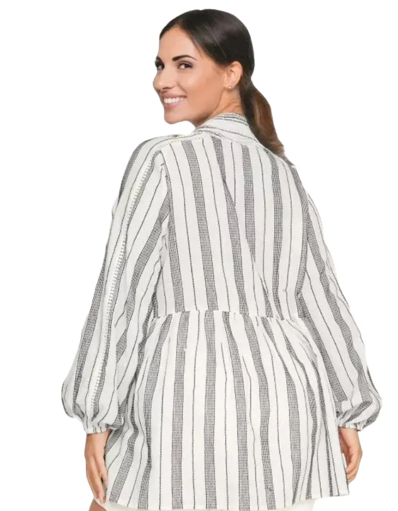 Women's Curve Contrast Stitch Blouse in White (Imperfect)